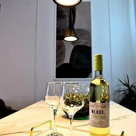 Nino Luxury
